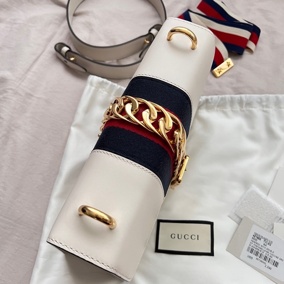 Auth Gucci White Sylvie Small Bag - Excellent condition - Picture 3 of 16